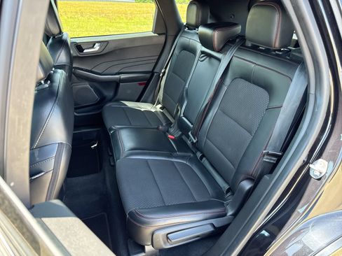 Used 2023 Ford Escape ST-Line w/ Tech Pack #1 FWD image 23