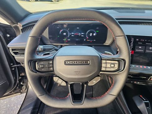 Used 2025 Dodge Charger R/T w/ Quick Order Package 25M R/T image 29