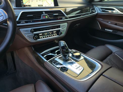 Used 2016 BMW 740i RWD image 24