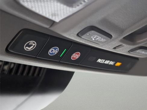 Used 2025 Chevrolet Silverado 2500 LT w/ Trail Boss Package image 28