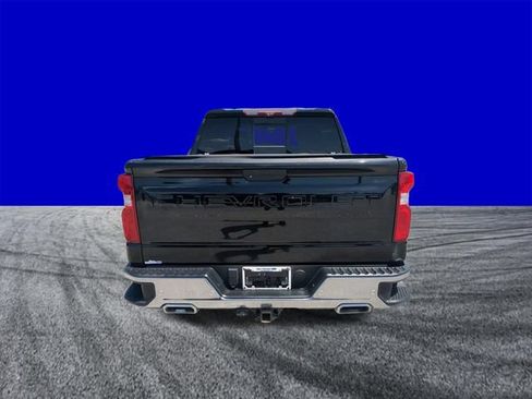 Used 2020 Chevrolet Silverado 1500 LTZ w/ LTZ Premium Package AWD/4WD image 5