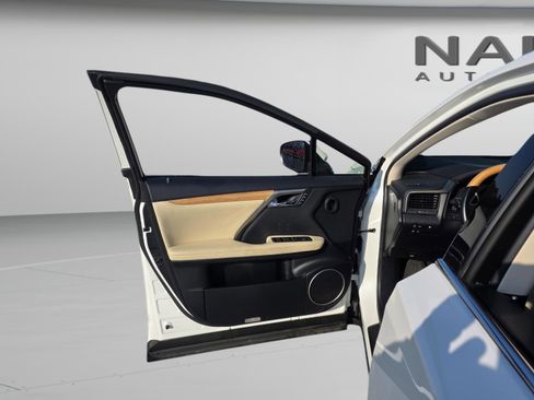 Used 2021 Lexus RX 450hL AWD w/ Premium Package image 9