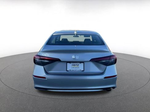 Used 2025 Honda Civic Sport image 11