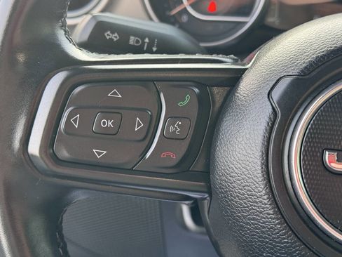 Used 2021 Jeep Wrangler Unlimited Sport image 23