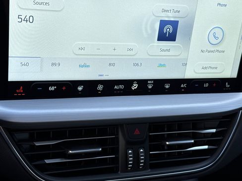 Used 2024 Ford Escape SE w/ PHEV Premium Package image 21