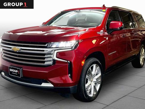 Used 2024 Chevrolet Suburban High Country w/ Premium Package 2 AWD/4WD image 1