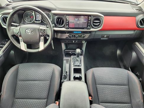Used 2022 Toyota Tacoma SR5 image 26