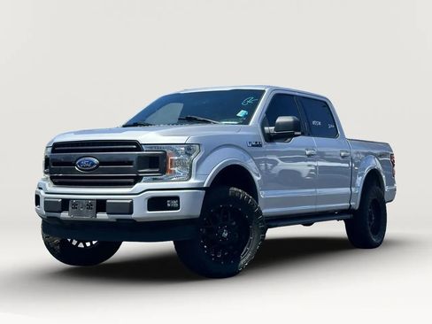 Used 2018 Ford F150 XLT w/ Equipment Group 302A Luxury RWD image 7