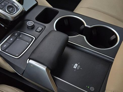 Used 2022 Acura MDX FWD w/ Technology Package image 27
