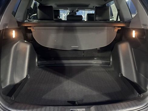 Used 2020 Honda CR-V Touring image 15