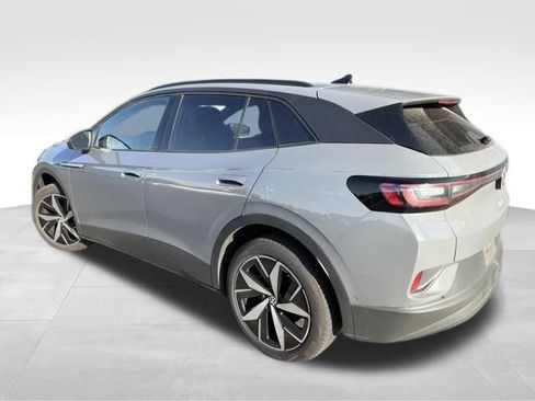 Used 2023 Volkswagen ID.4 Pro S AWD/4WD image 5