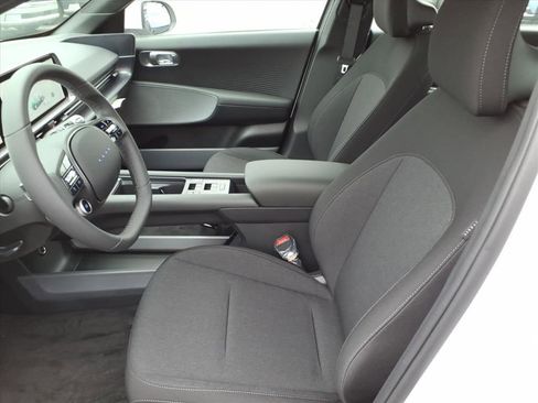 New 2025 Hyundai Ioniq 6 SE AWD/4WD image 14