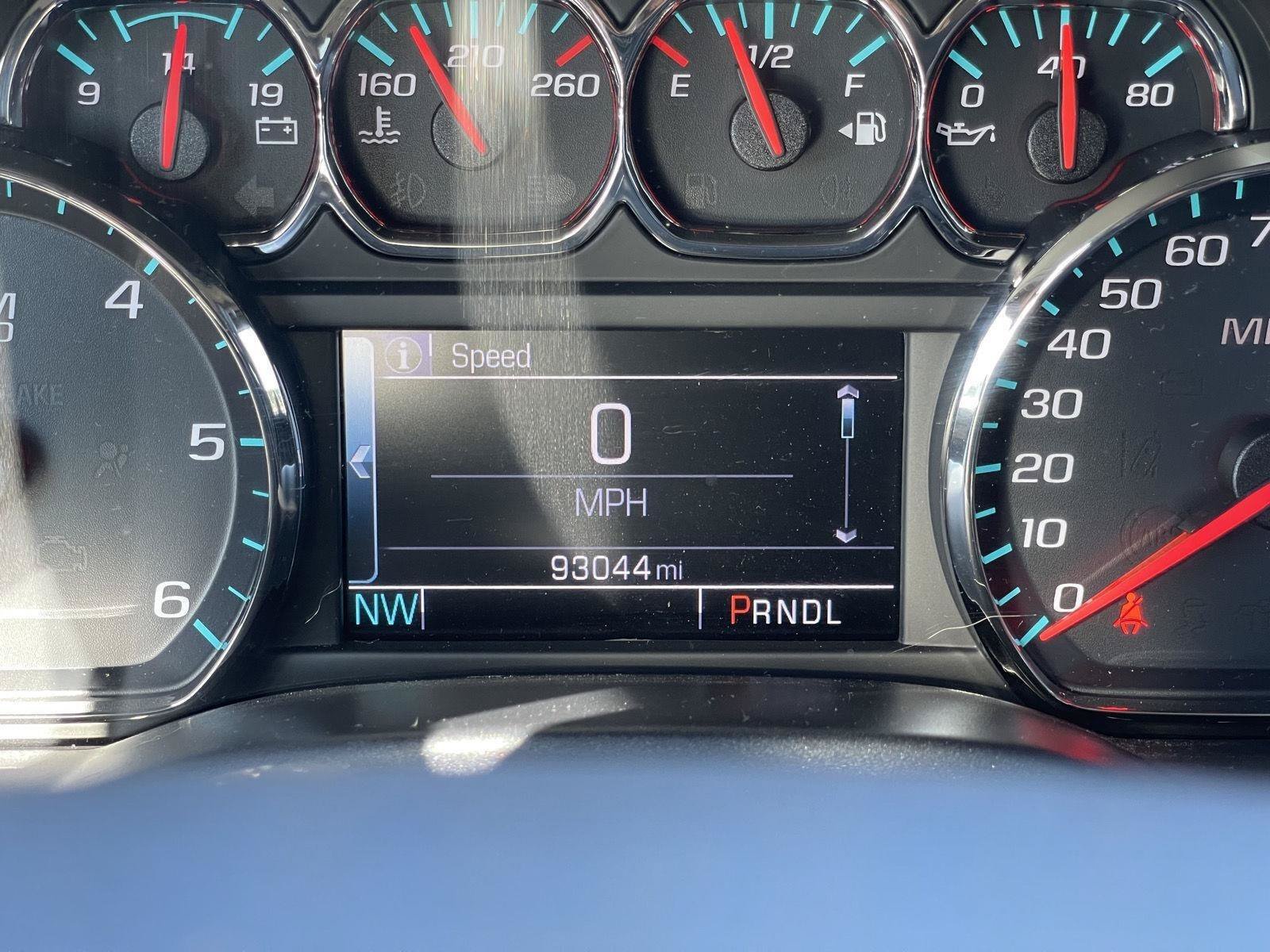 Used 2018 Chevrolet Silverado 1500 LT w/ All Star Edition AWD/4WD image 8