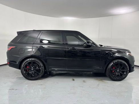 Used 2019 Land Rover Range Rover Sport HST image 4