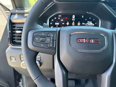 New 2026 GMC Sierra 1500 AT4 w/ AT4 Premium Package AWD/4WD image 13