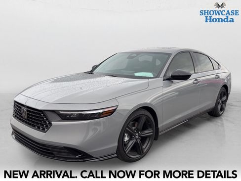 Used 2026 Honda Accord Sport image 2