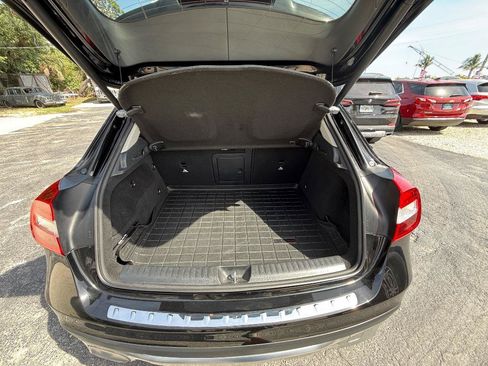 Used 2018 Mercedes-Benz GLA 250 4MATIC image 19