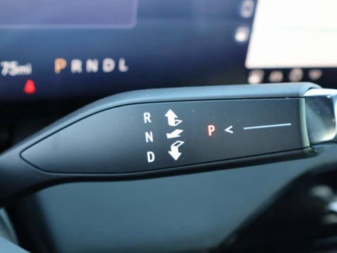 New 2025 Buick Enclave Preferred image 13