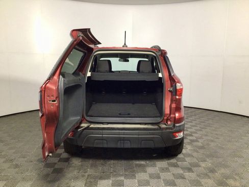 Used 2020 Ford EcoSport SE image 11