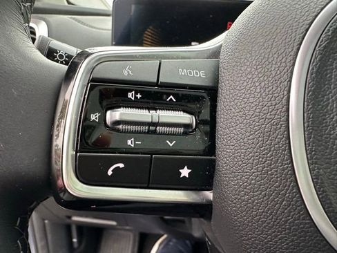 Used 2024 Kia Sorento X-Line EX AWD/4WD image 19