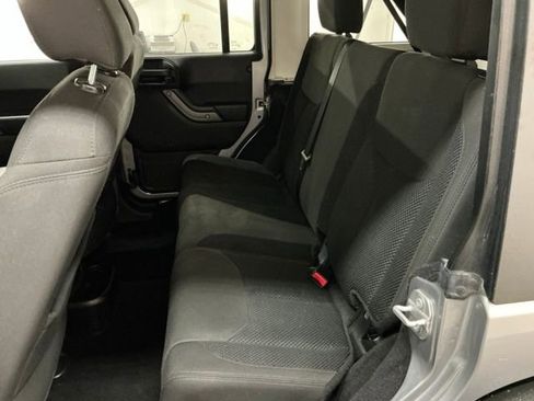 Used 2017 Jeep Wrangler Unlimited Sport image 12