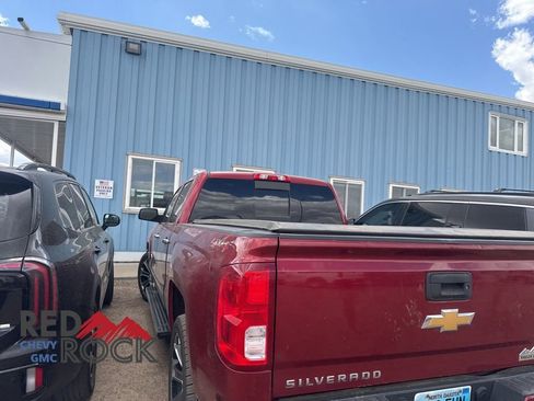 Used 2018 Chevrolet Silverado 1500 High Country AWD/4WD image 13