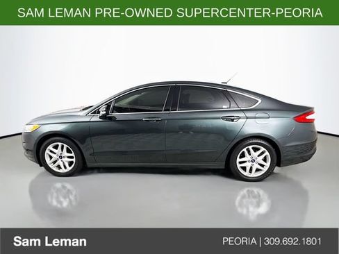 Used 2015 Ford Fusion SE w/ Equipment Group 202A FWD image 4