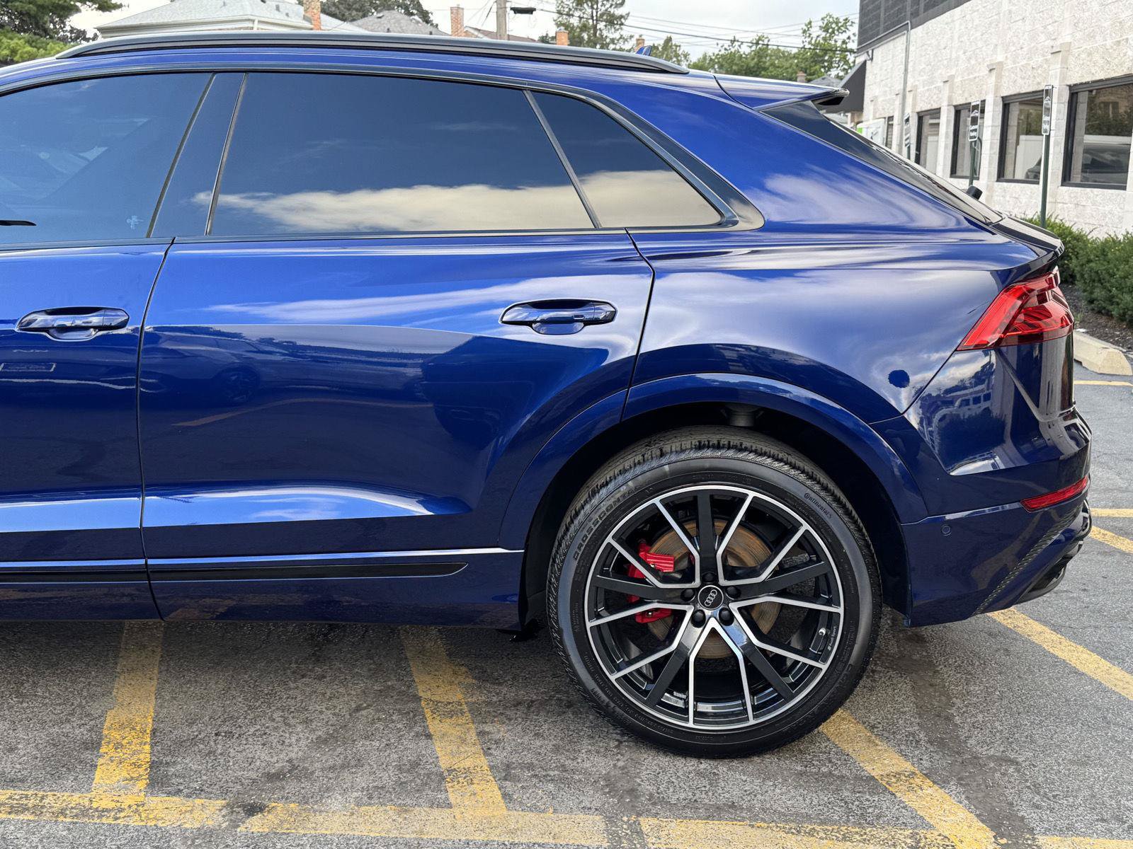 Used 2023 Audi Q8 Premium Plus w/ Premium Plus Package AWD/4WD image 2