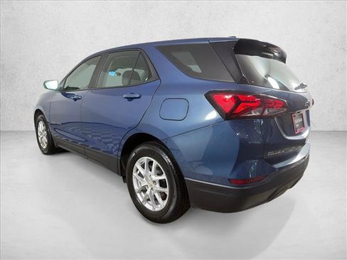 Used 2024 Chevrolet Equinox LS FWD image 5