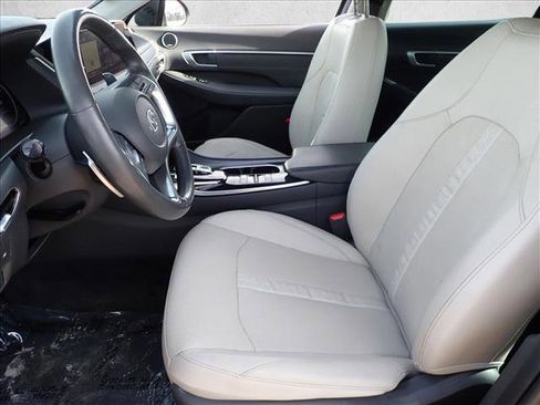 Used 2020 Hyundai Sonata Limited FWD image 10
