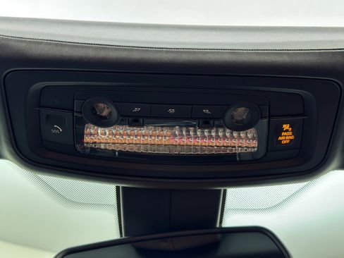 Used 2017 BMW M6 Convertible image 37