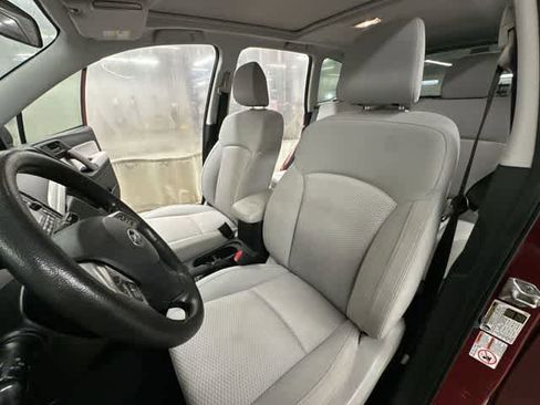 Used 2015 Subaru Forester 2.5i Premium w/ All-Weather Package AWD/4WD image 15