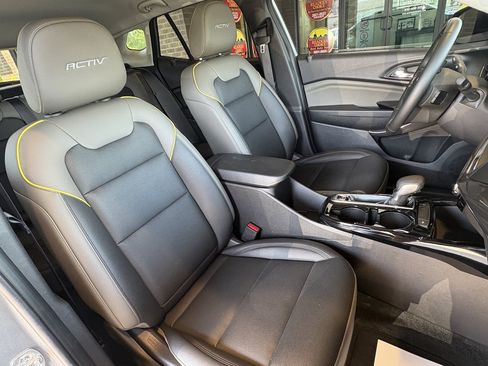 Used 2025 Chevrolet Trax ACTIV w/ Driver Confidence Package FWD image 25