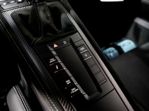 Used 2023 Porsche 718 Cayman GT4 RS image 16