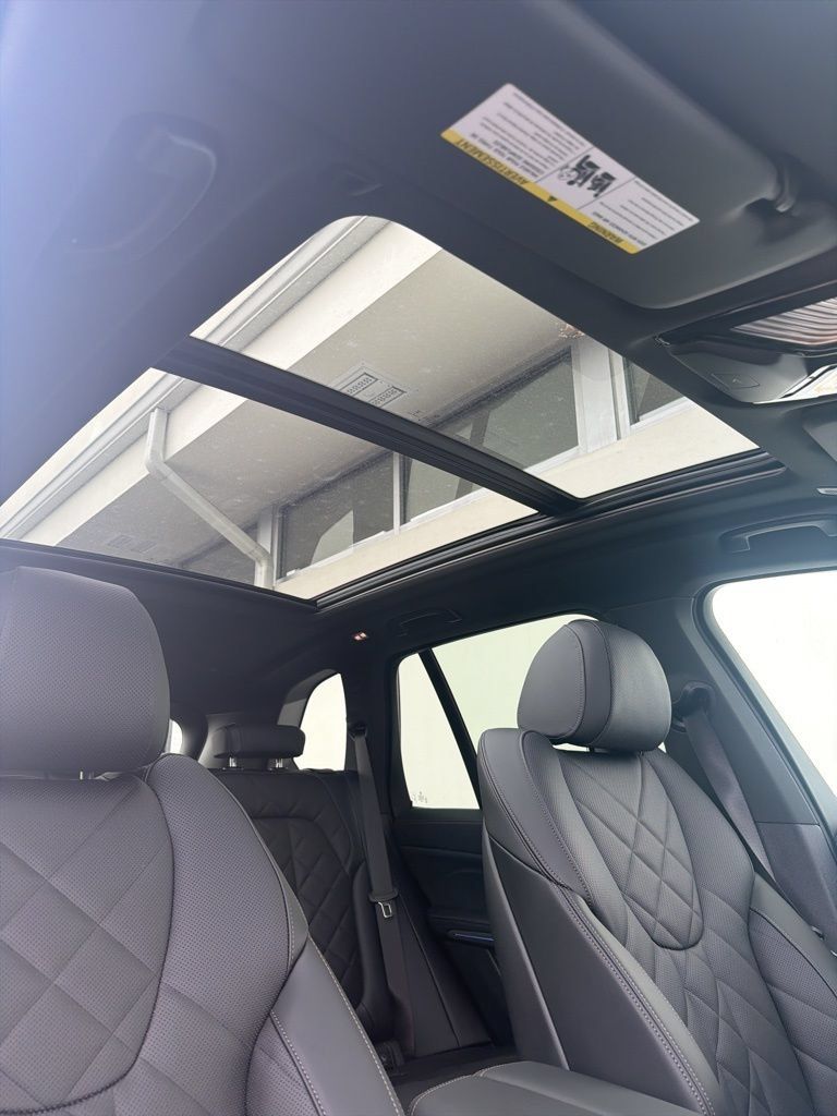 New 2026 BMW X5 xDrive50e AWD/4WD image 24