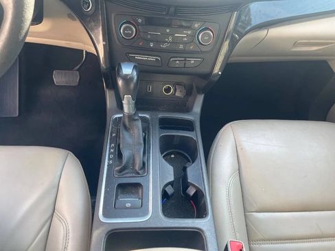 Used 2017 Ford Escape Titanium FWD image 20