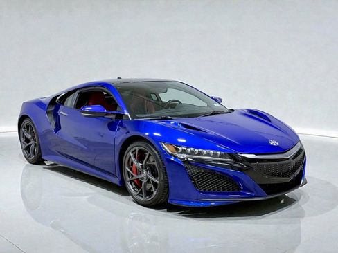 Used 2017 Acura NSX image 8