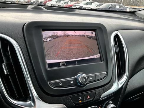 Used 2024 Chevrolet Equinox LT AWD/4WD image 14
