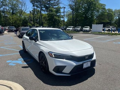 Used 2023 Honda Civic Sport image 10