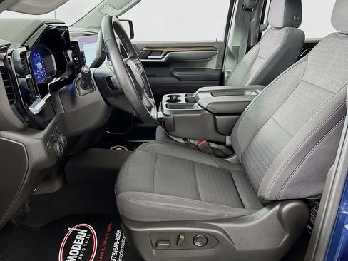 Used 2023 Chevrolet Silverado 1500 RST image 19