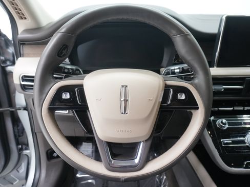 Used 2021 Lincoln Corsair Reserve FWD image 17