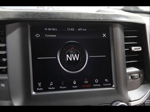 Used 2019 RAM 1500 Big Horn AWD/4WD image 12