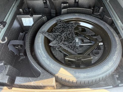 Used 2019 Cadillac XT5 Luxury AWD/4WD image 25