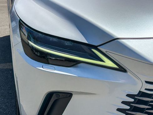 Used 2023 Lexus RX 350 Premium Plus w/ Cold Area Package FWD image 4