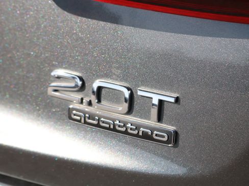 Used 2018 Audi Q3 2.0T Premium Plus w/ Premium Plus Package image 8