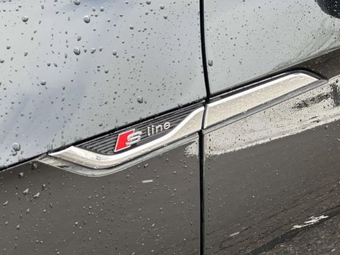 Used 2022 Audi A5 2.0T Premium Plus w/ Premium Plus image 11