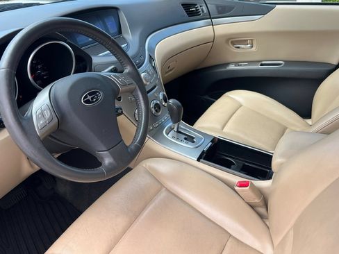 Used 2010 Subaru Tribeca Limited AWD/4WD image 10
