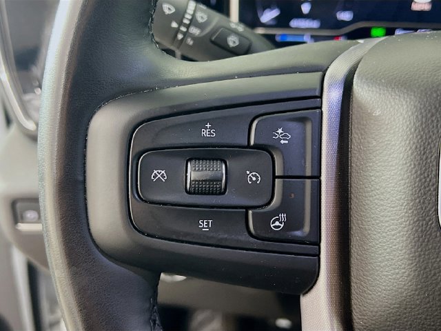 Used 2025 GMC Sierra 1500 SLT AWD/4WD image 13
