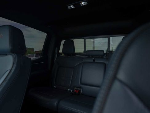 Used 2026 Chevrolet Silverado 1500 High Country w/ High Country Premium Package AWD/4WD image 11