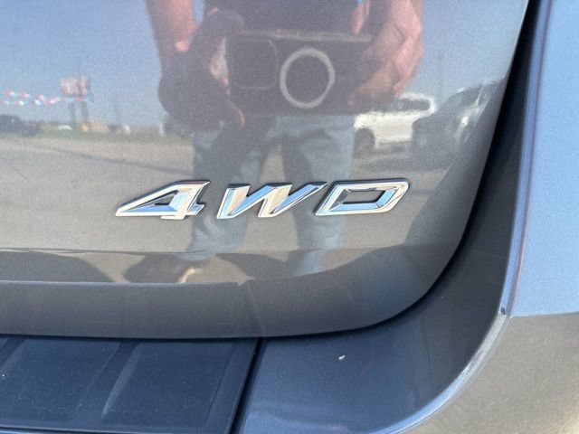 Used 2023 Ford Explorer Limited AWD/4WD image 9